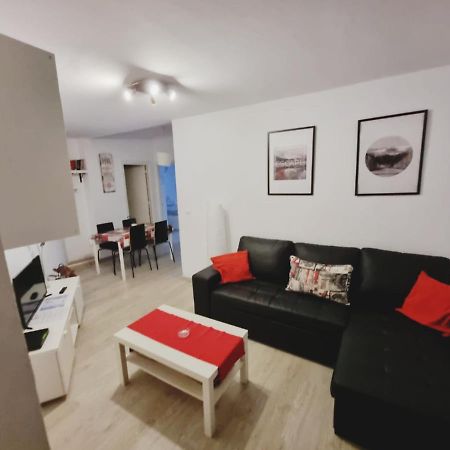 Apartamento Con Encanto "Larios Street" Apartment Malaga Luaran gambar