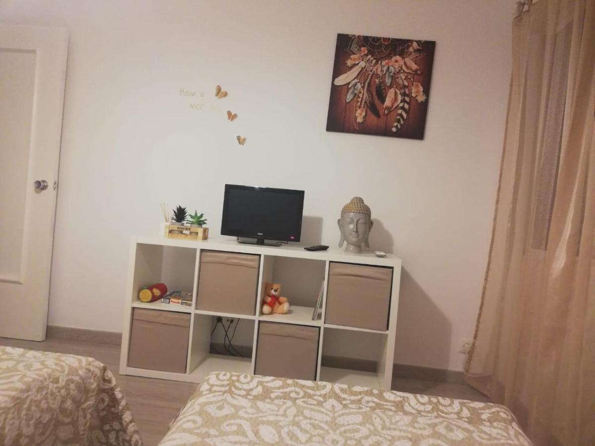 Apartamento Con Encanto "Larios Street" Apartment Malaga Luaran gambar