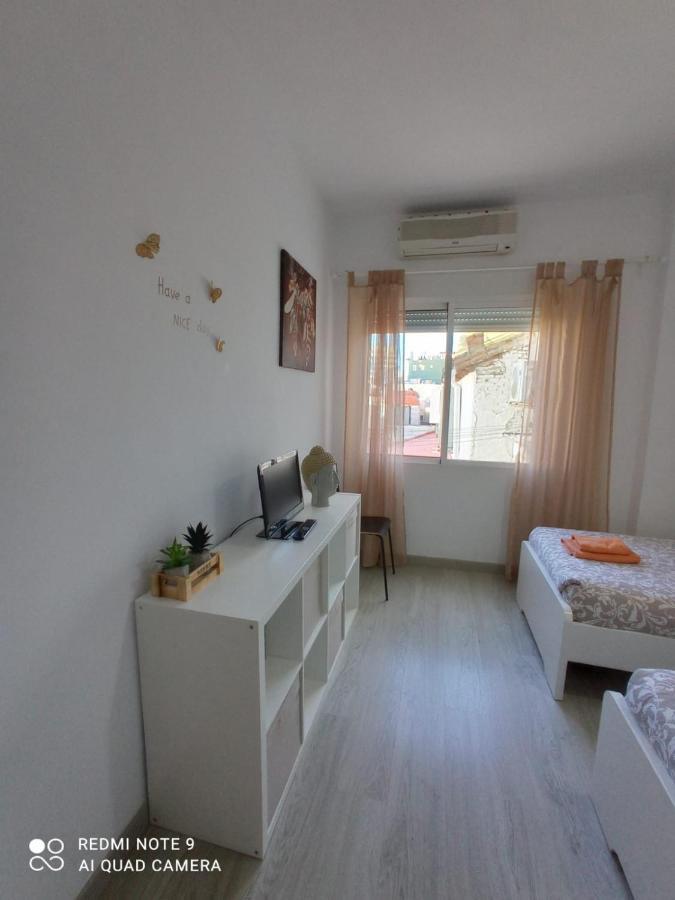 Apartamento Con Encanto "Larios Street" Apartment Malaga Luaran gambar