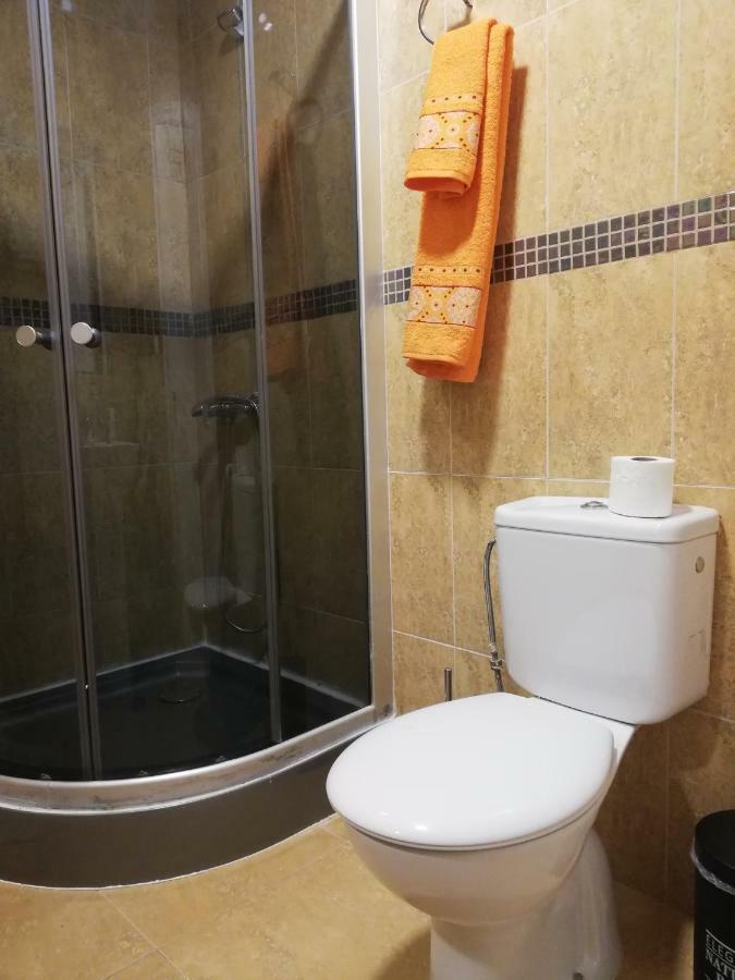 Apartamento Con Encanto "Larios Street" Apartment Malaga Luaran gambar