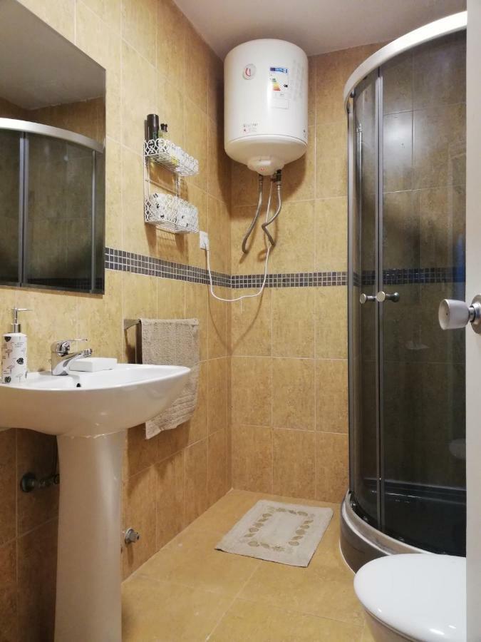 Apartamento Con Encanto "Larios Street" Apartment Malaga Luaran gambar