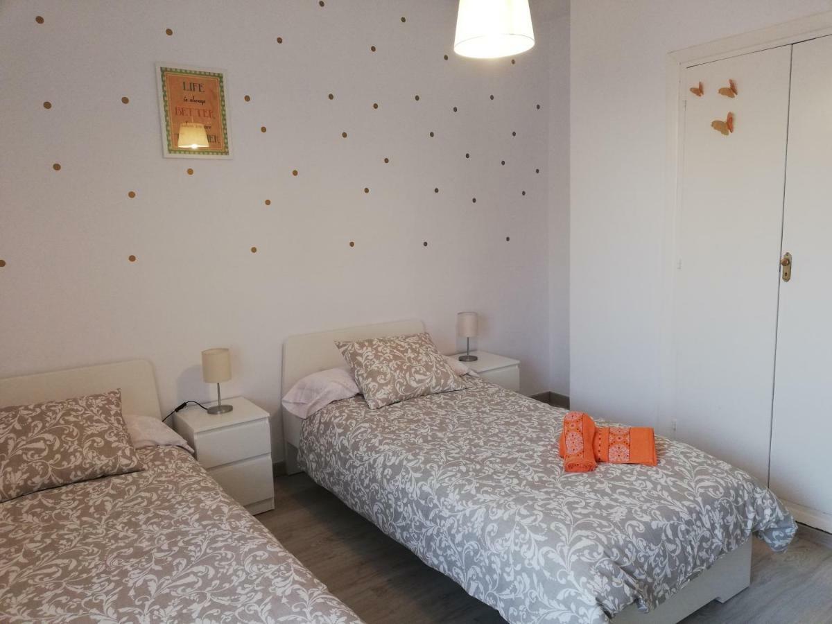 Apartamento Con Encanto "Larios Street" Apartment Malaga Luaran gambar